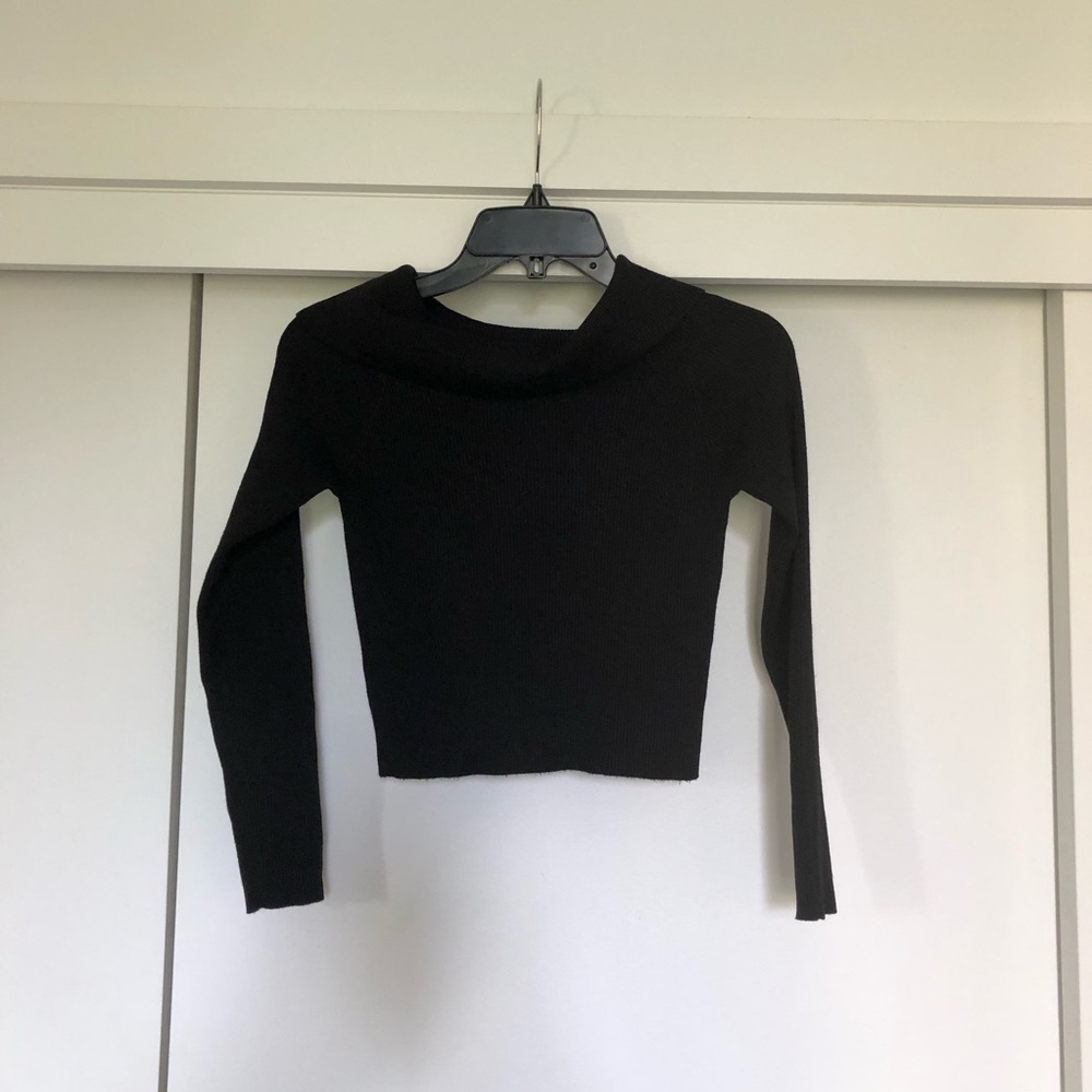 NWOT Off-Shoulder Ribbed Top - Picture 5 of 5